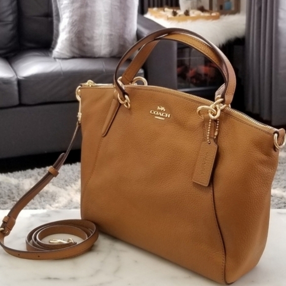 Coach Handbags - COACH PEBBLE LEATHER KELSEY SATCHEL CROSSBODY BAG